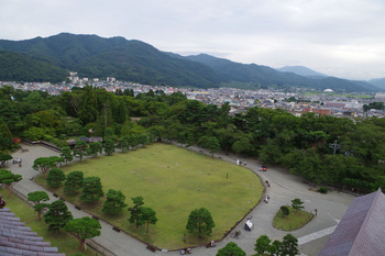 会津城本丸の庭園.jpg